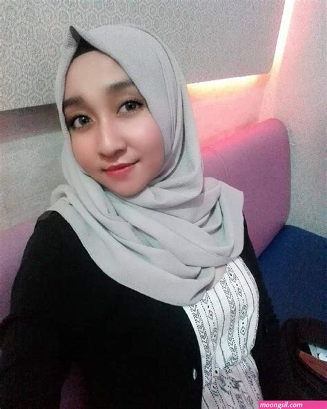 ngentot jilbab indonesia|Free Bokep Jilbab Indonesia Terbaru Porn